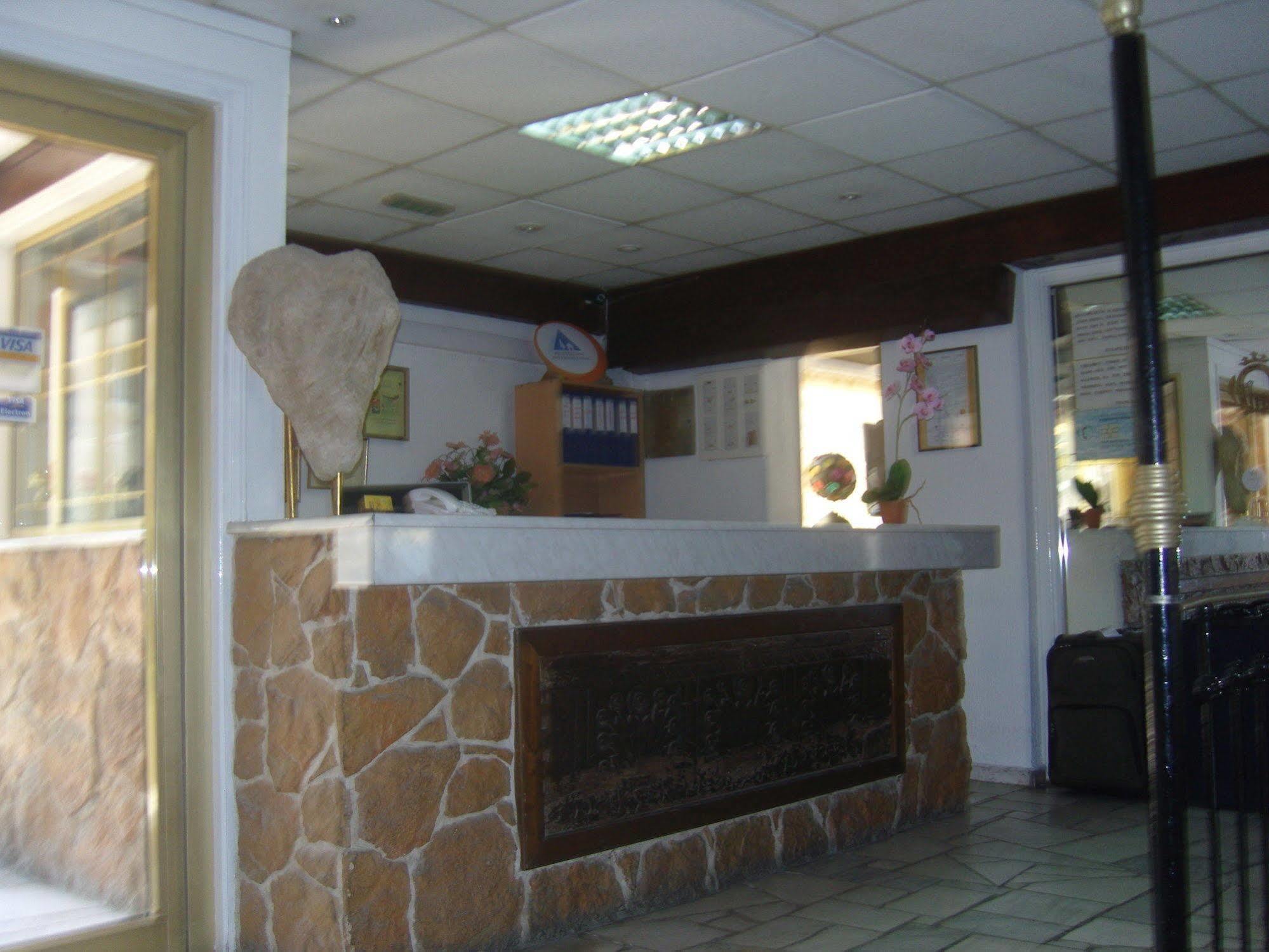 Best Western Plus Larco Hotel Larnaca Exterior foto
